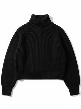 H&M Women's black crop oversized Sweater